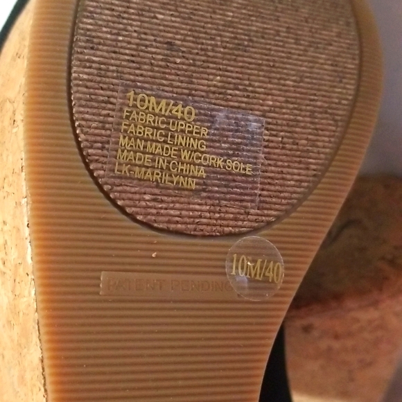 Lucky Brand "Marilynn" 4 inch cork/ stretch fabric platform shoes. Size 10 - Picture 4 of 7